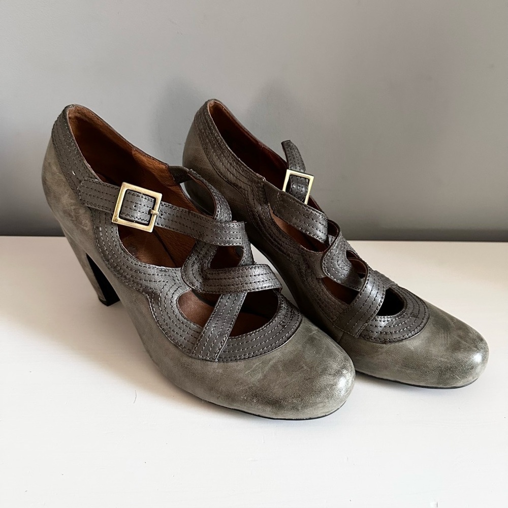 MIZ MOOZ Soho Leather Mary Jane Heeled Pump Green Size 10 Buckle Fastening